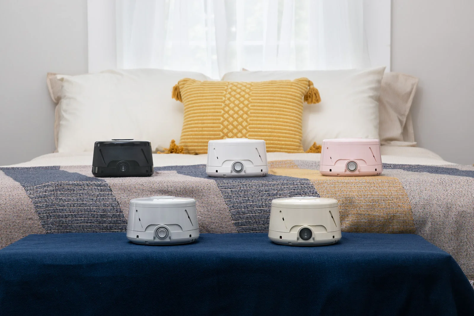 Yogasleep Rohm Travel White Noise Machine Review: The Pocket-Sized Sleep Saver